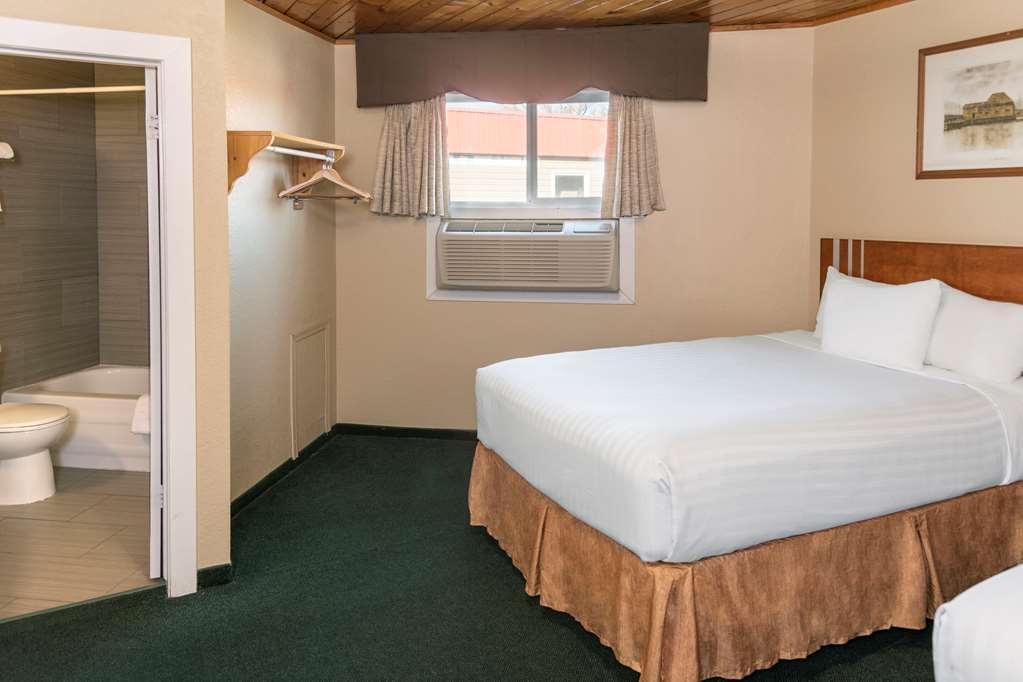 Econo Lodge Inn & Suites Medicine Hat Ruang foto